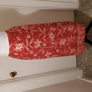 NWT SZ 14P Red and Cream Floral Talbots Pencil Skirt